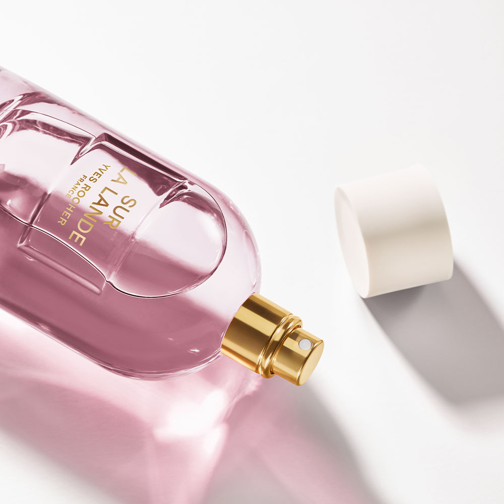 Парфюмерная вода "Sur La Land"