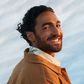 Подарки на 23 февраля мужчине — косметика и уход 🧔‍♂️